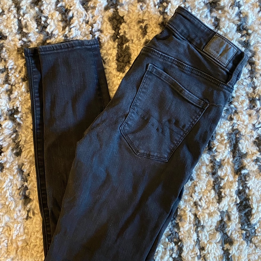 AE Black Women's skinny Jeans high rise